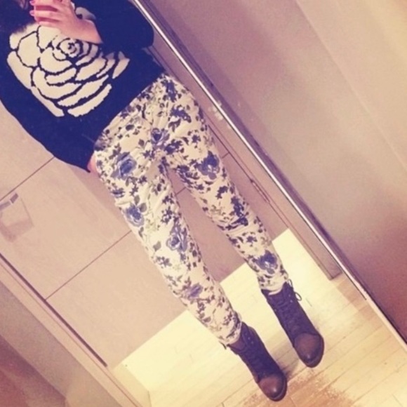 Aldo Genuine Leather Wedge Boots, Size 7 - Picture 2 of 16